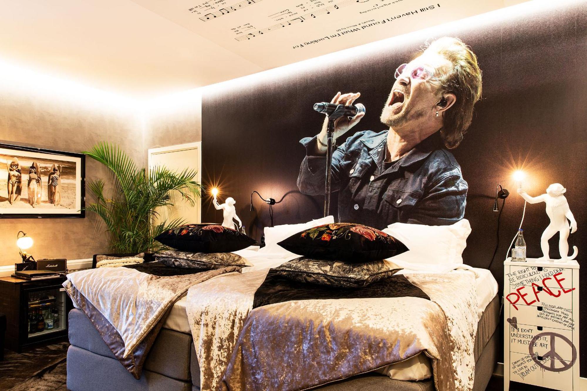 Bomans Hotell I トローサ エクステリア 写真