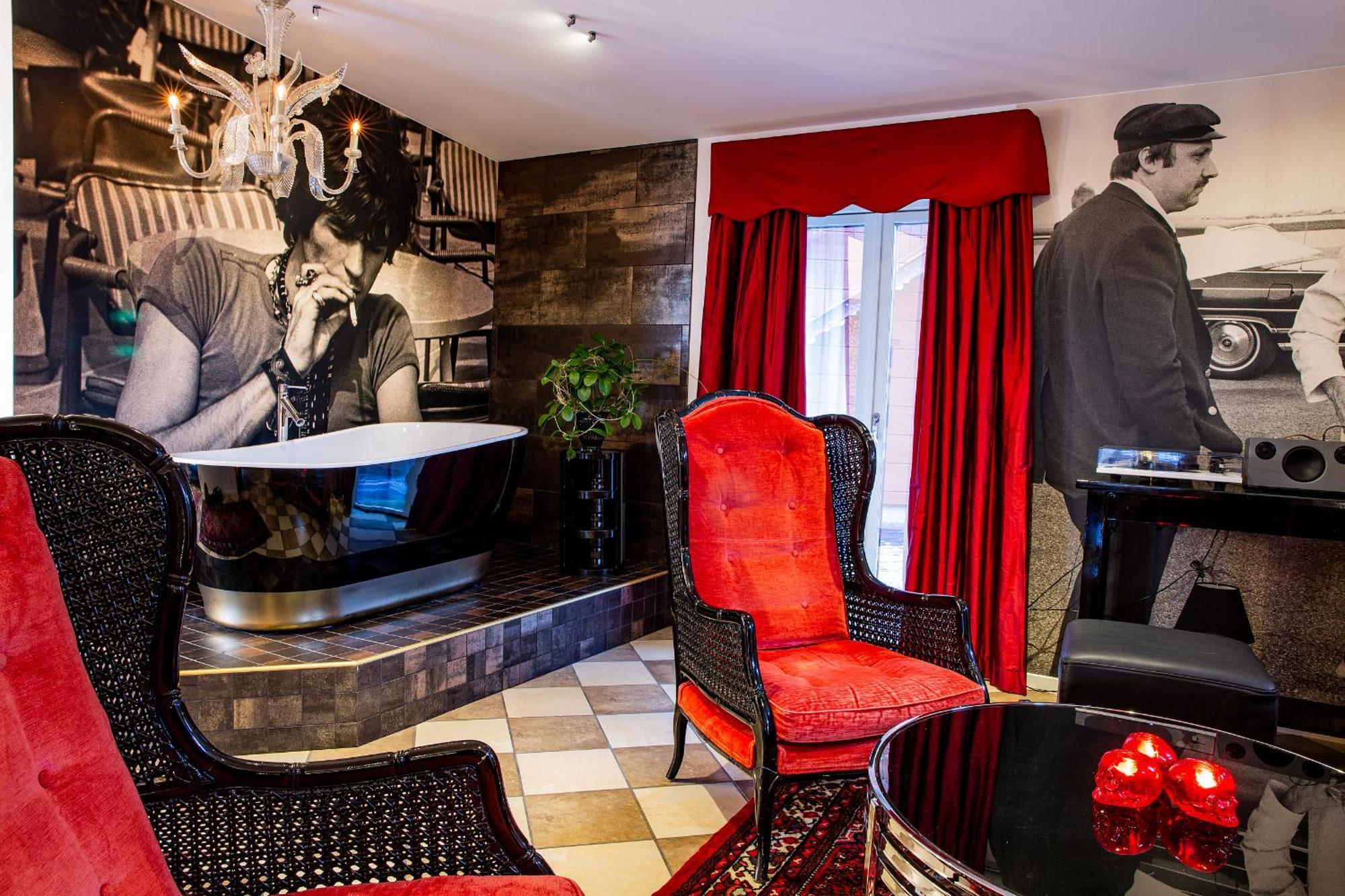 Bomans Hotell I トローサ エクステリア 写真