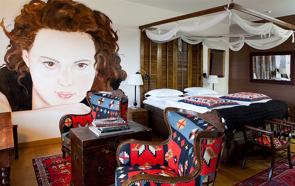 Bomans Hotell I トローサ エクステリア 写真